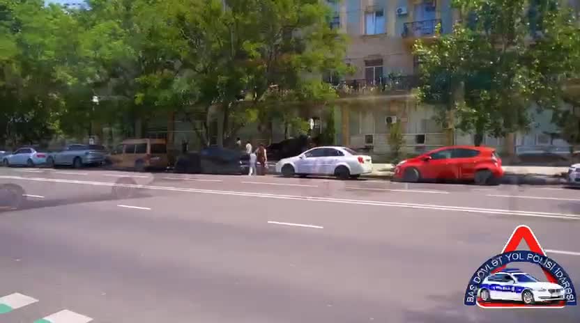Əziz piyadalar, təhlükəsizliyinizə laqeyd yanaşmayın!