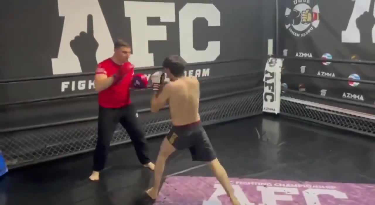 Azərbaycanda MMA döyüşçüsü vəfat etdi