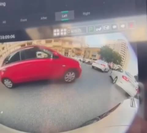 Bakının Bakıxanov qəsəbəsində əks yola çıxan sürücü qəza törətdi 