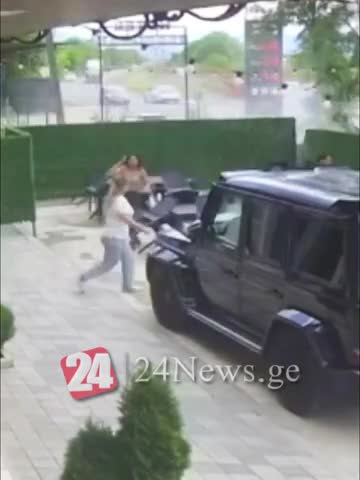 Keçmiş vəzifəli şəxsin qardaşı qəzada öldü 