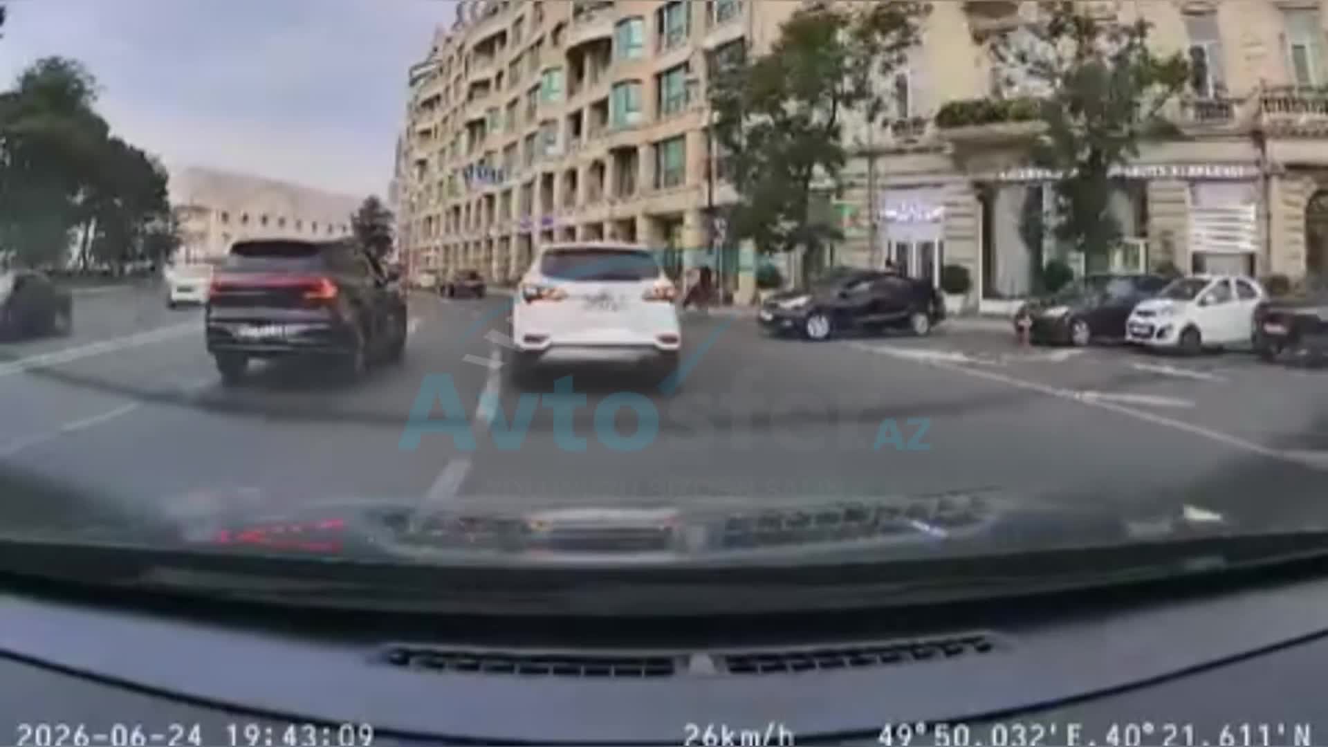 Bir neçə saniyə qazanmaq üçün qəza riski yaratdı