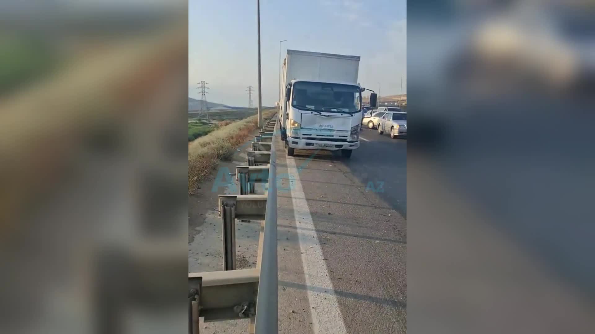 Bakı-Ələt yolunda zəncirvari qəza - 3 maşına maddi ziyan dəydi 