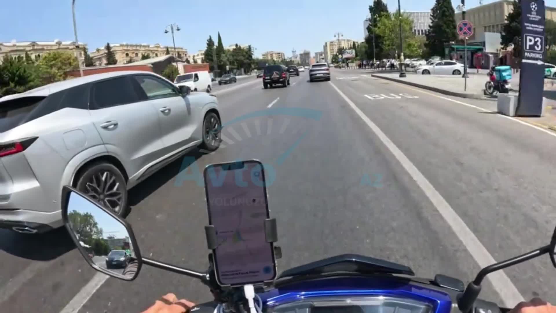 Motosikletçini sıxışdırıb qəza təhlükəsi yaratdı - 77-NZ-071