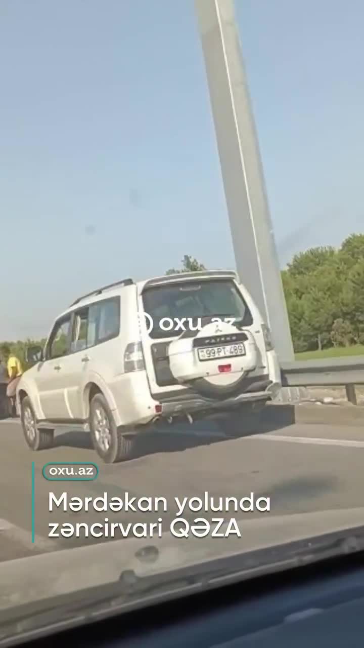 Mərdəkan yolunda zəncirvari QƏZA 