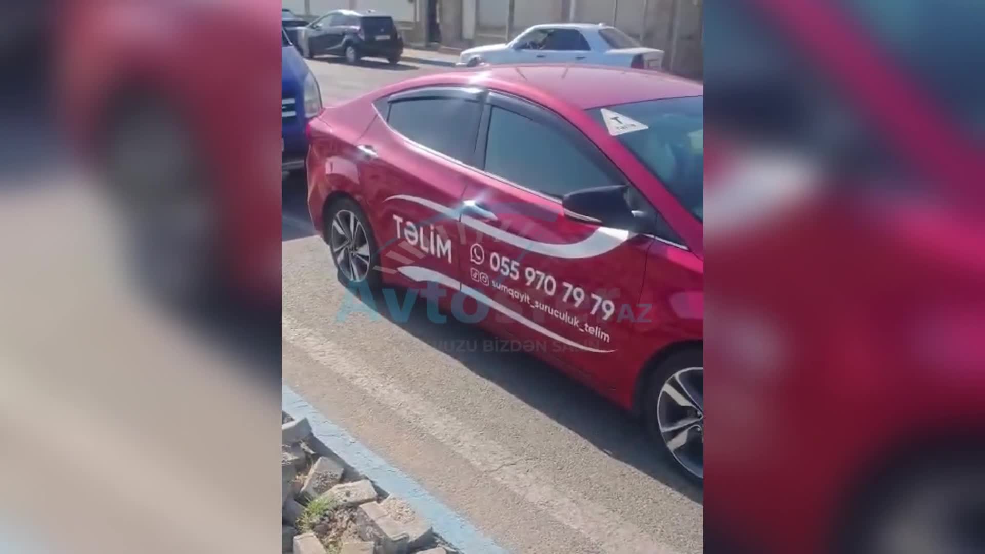 Novxanıda qadın sürücü yolu keçən piyadaları vurdu 