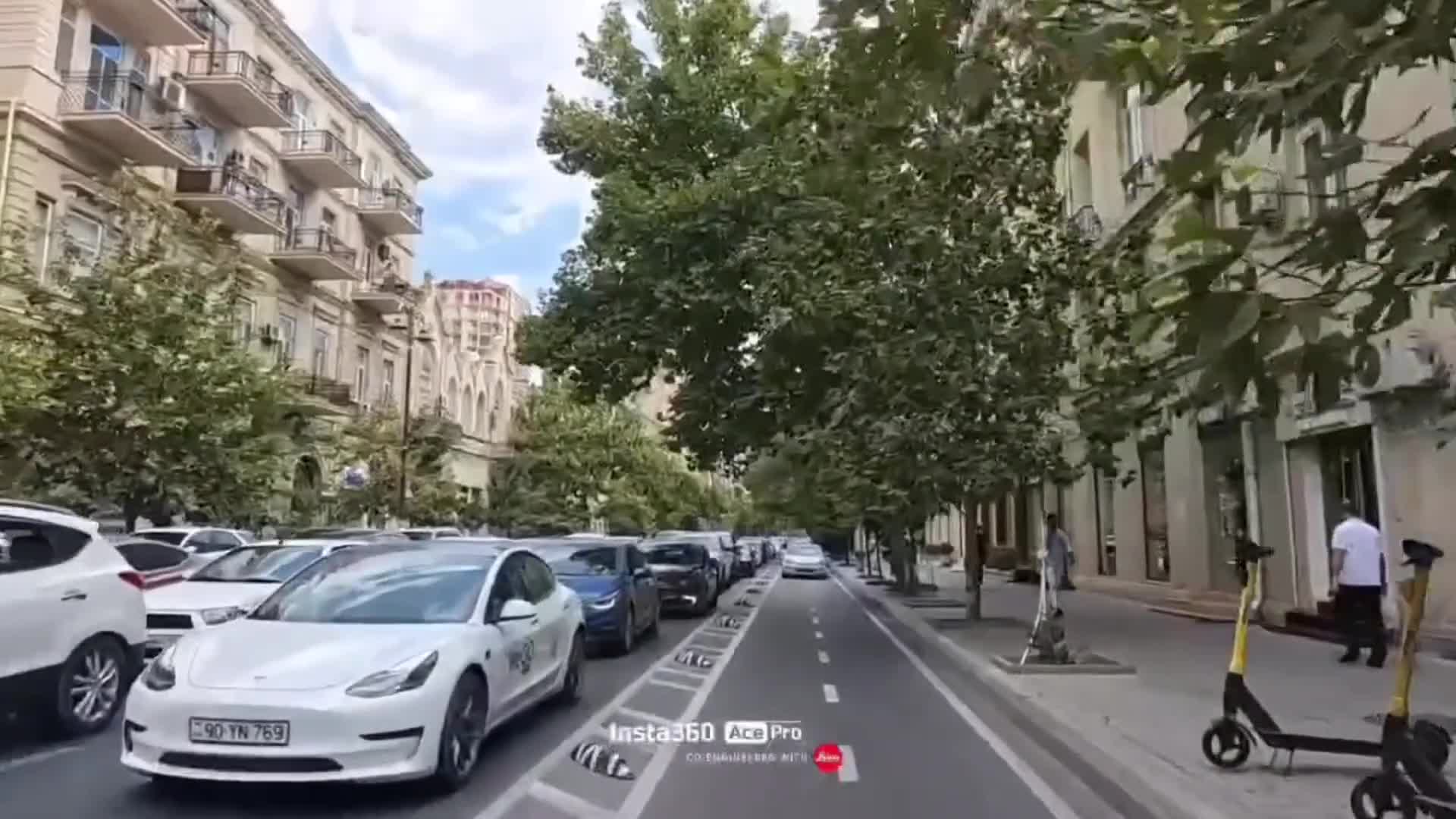 Velosiped zolağına çıxan sürücü özünə haqq qazandırdı