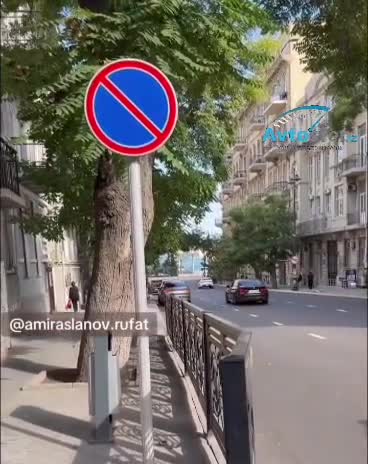 Bu küçədə “Durmaq qadağandır” nişanı quraşdırıldı: 