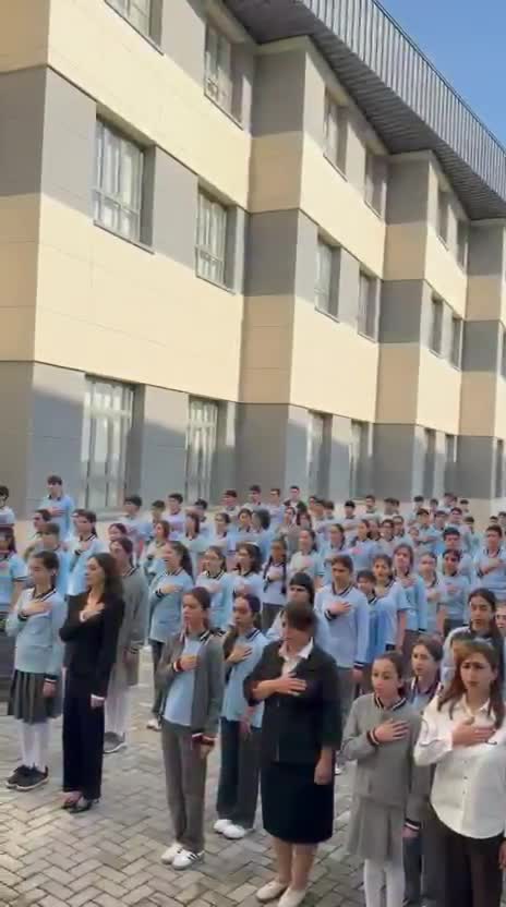 Məktəbdə yayılan YENİ GÖRÜNTÜLƏR