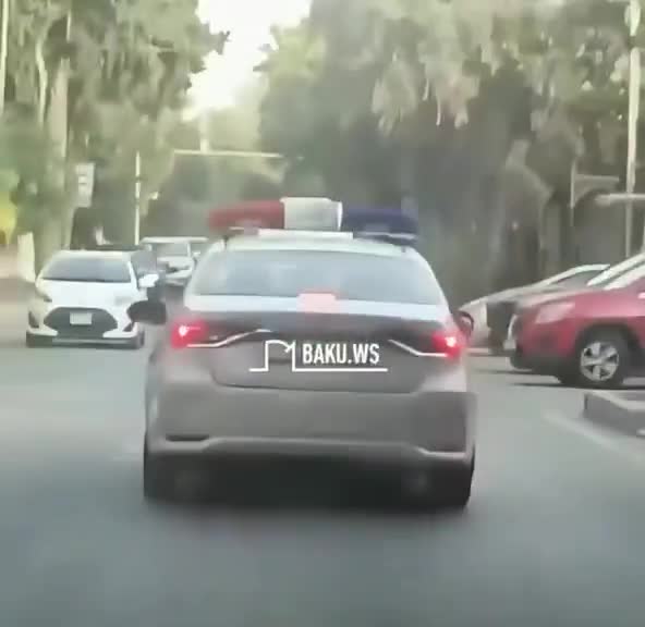 Köməyə çatan polis əməkdaşları körpənin həyatını xilas etdi