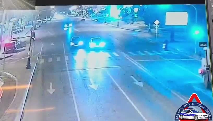 Nərimanovda “Toyota” skuter sürücüsünü vurdu