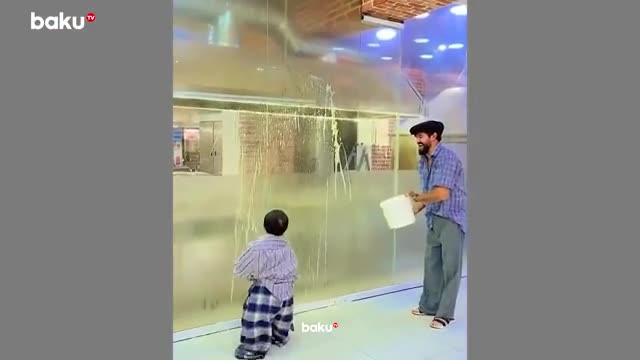 Sevdiyim qizin boyu 1.25 metr idi